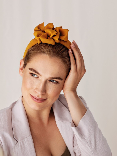 AMBER SILK AMBER SILK